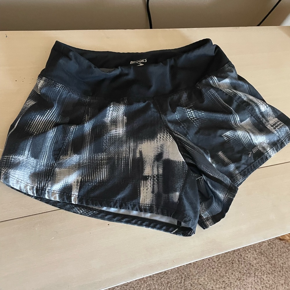 Brooks women’s running shorts
